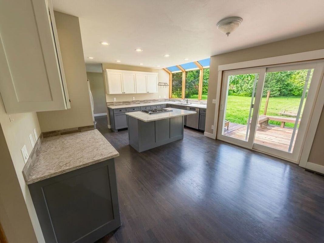20611 Se 135th St - Photo 5 of 16