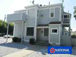 featured image of 184 Elm St ##1