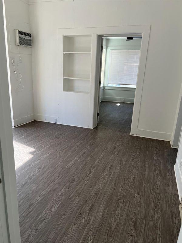184 Elm St ##1 - Photo 5 of 11