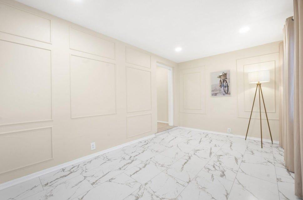 1539 Ne 15th Ave - Photo 4 of 13