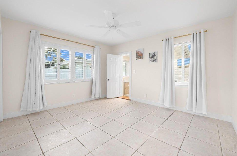 1539 Ne 15th Ave - Photo 6 of 13