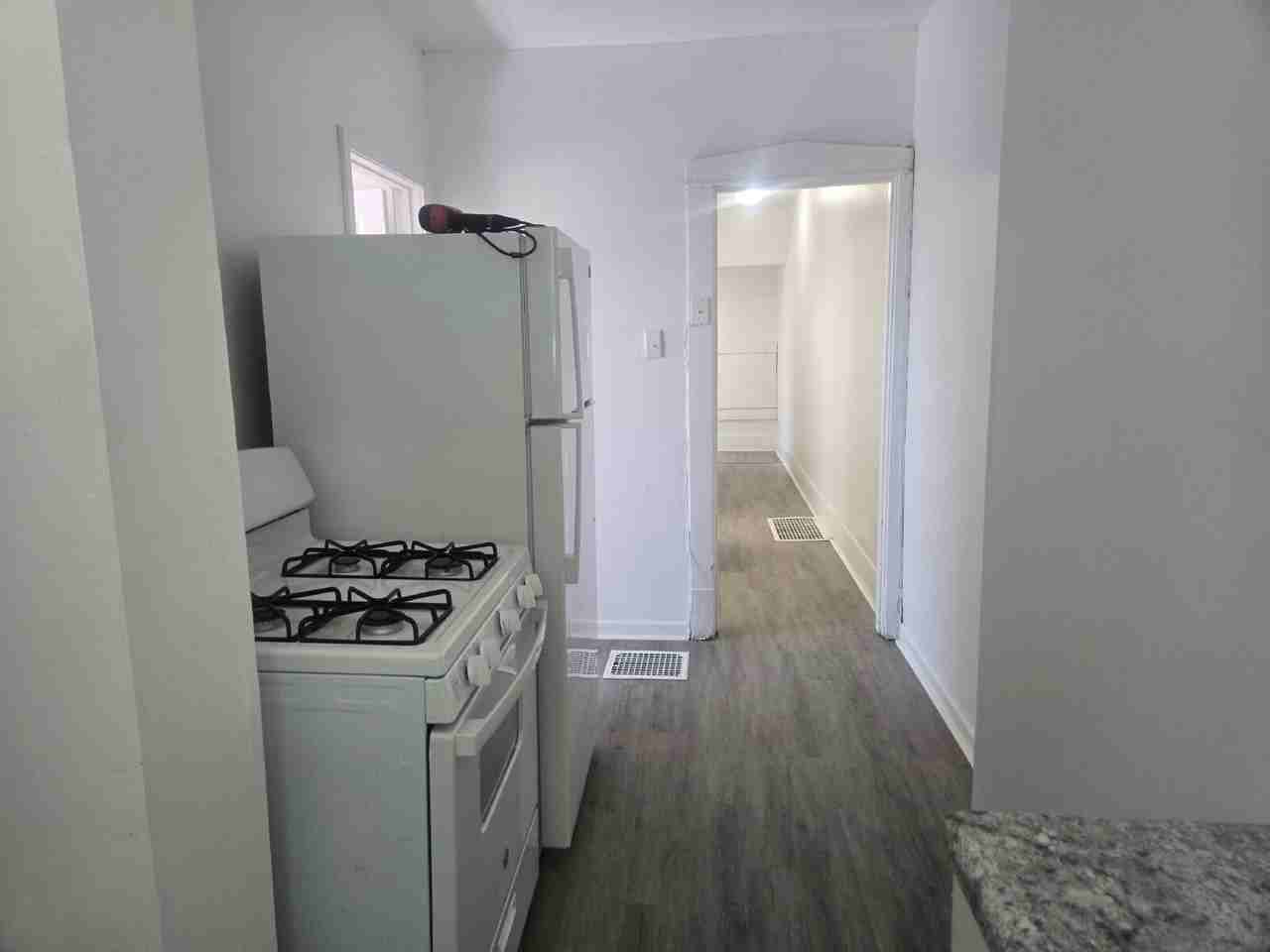 4018 Vermont Ave #1 - Photo 3 of 12