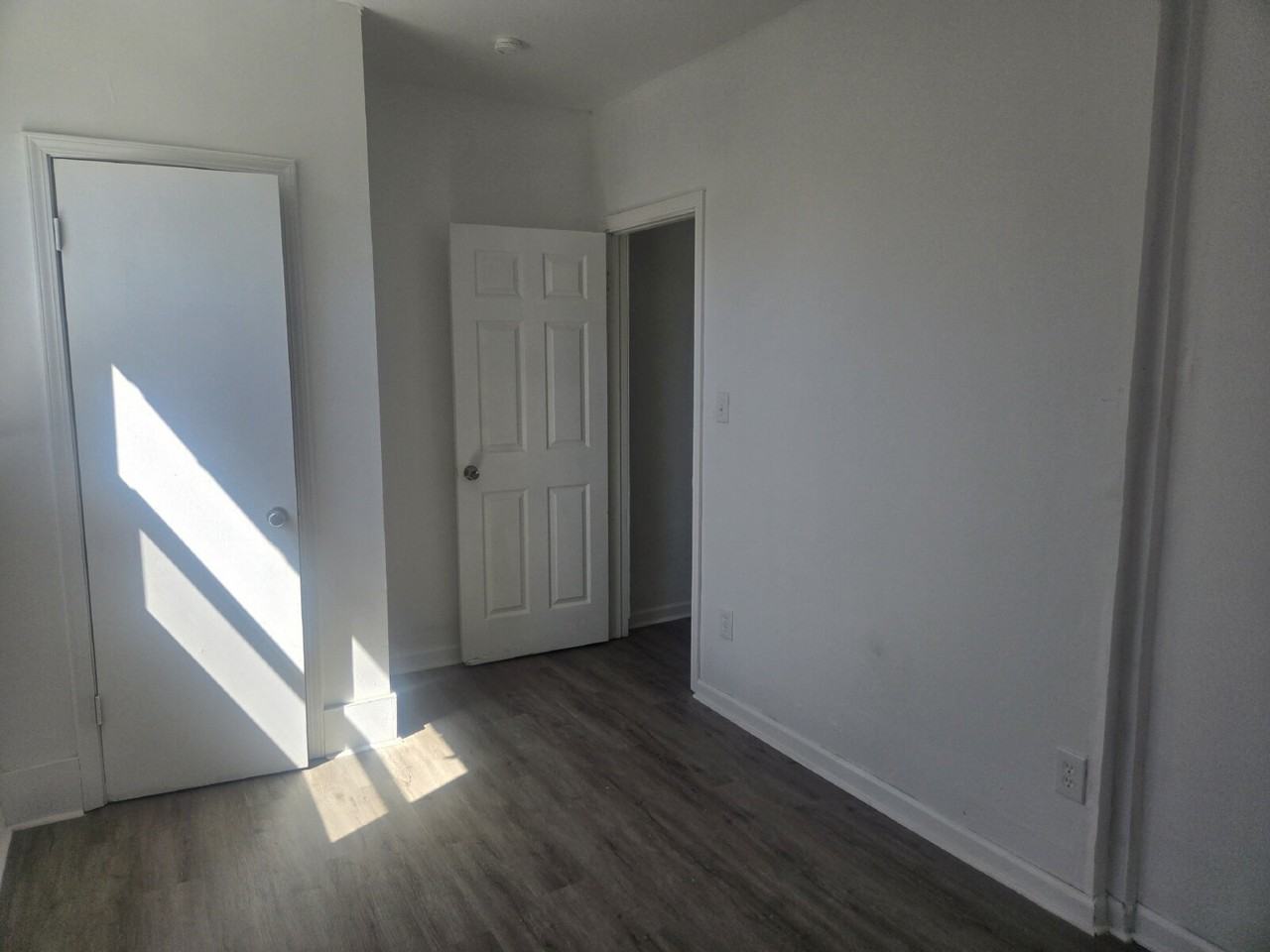 4018 Vermont Ave #1 - Photo 5 of 12