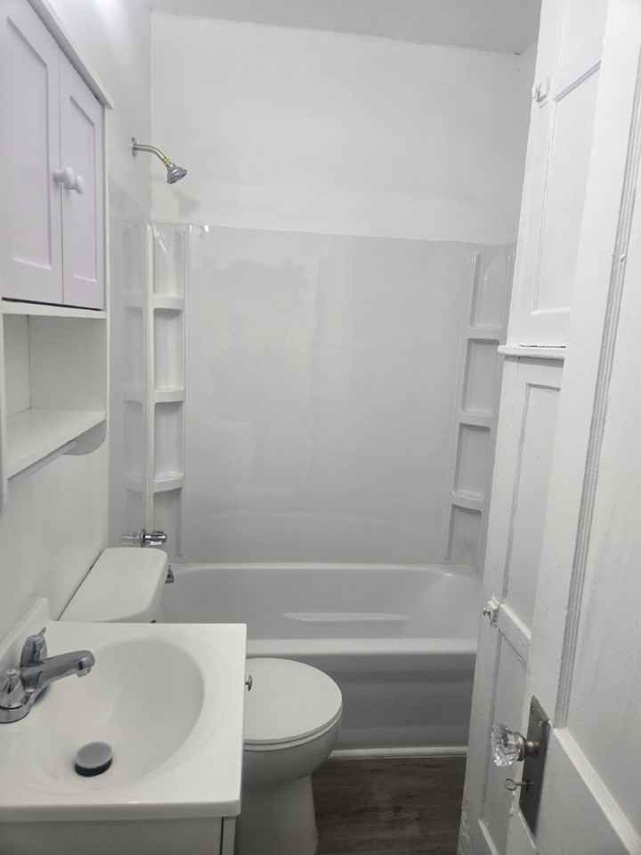 4018 Vermont Ave #1 - Photo 7 of 12