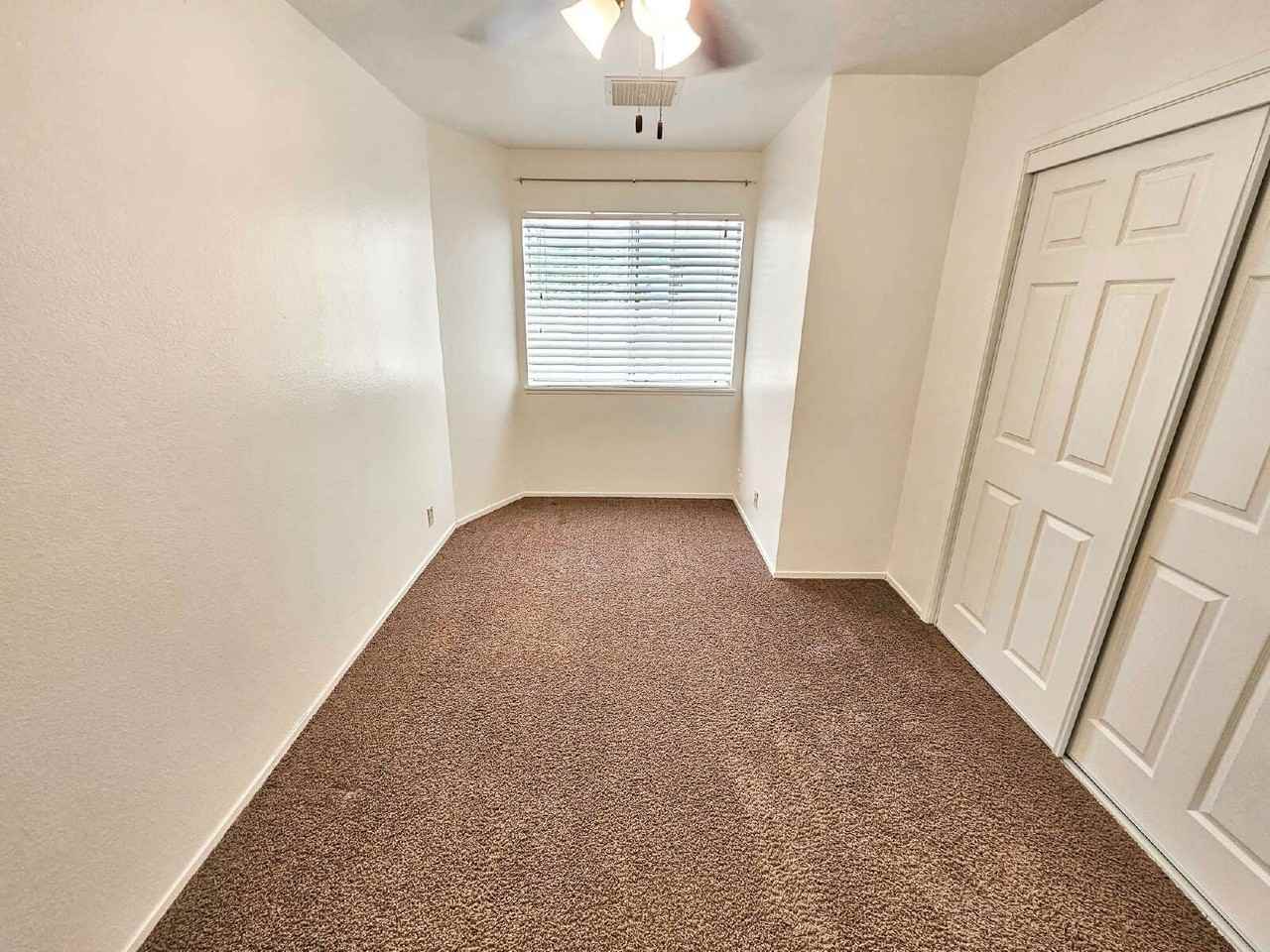 528 Heatherglen Dr - Photo 6 of 20