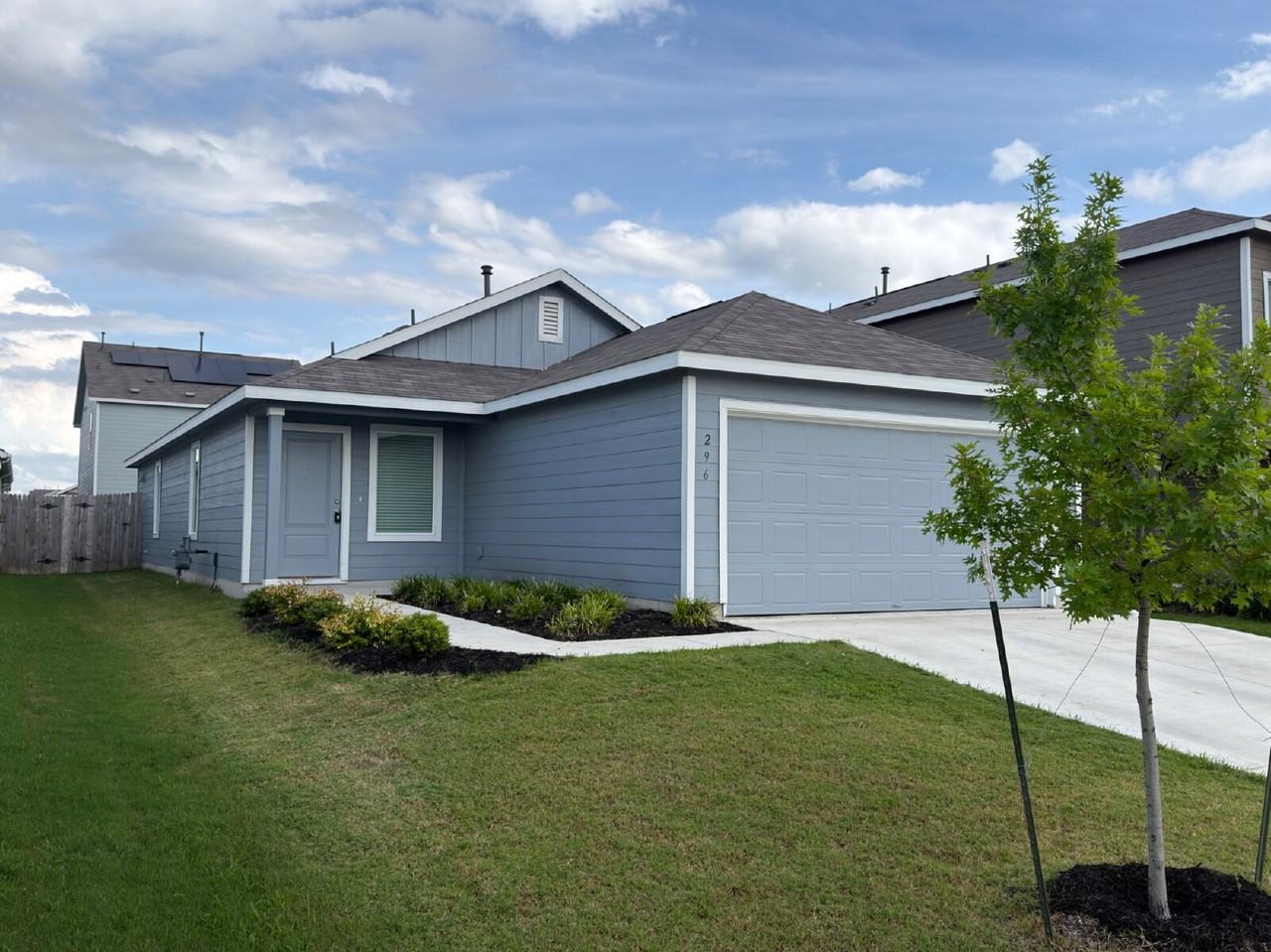 296 Agate Cliff Dr - Photo 3 of 30
