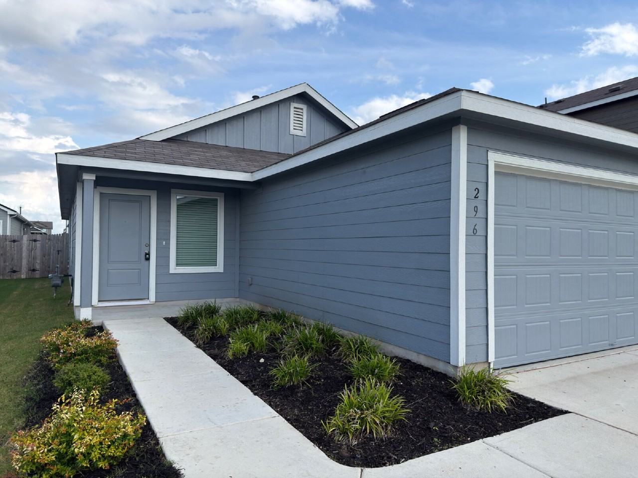 296 Agate Cliff Dr - Photo 4 of 30