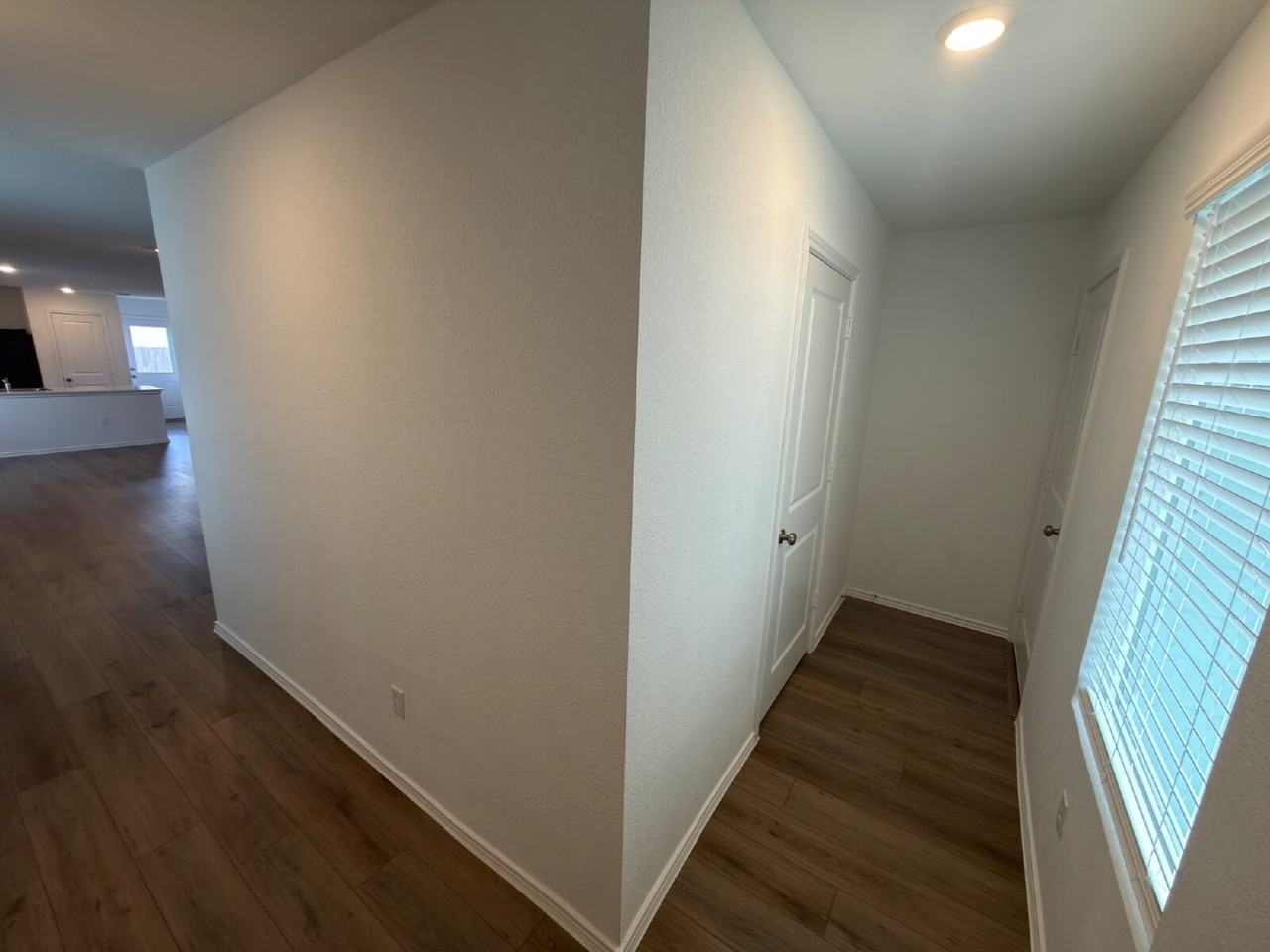 296 Agate Cliff Dr - Photo 5 of 30