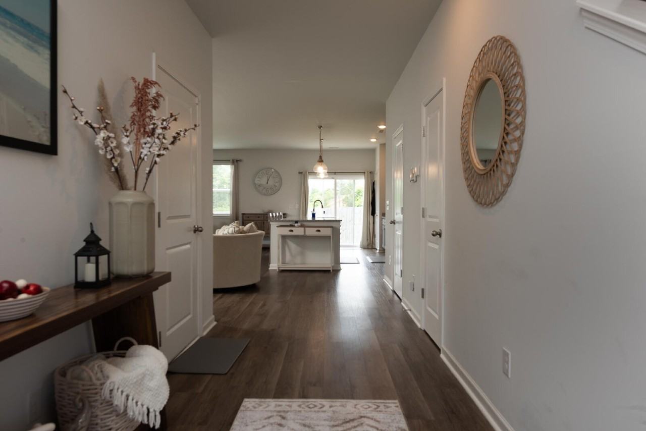 1651 Killdeer Ln - Photo 3 of 15
