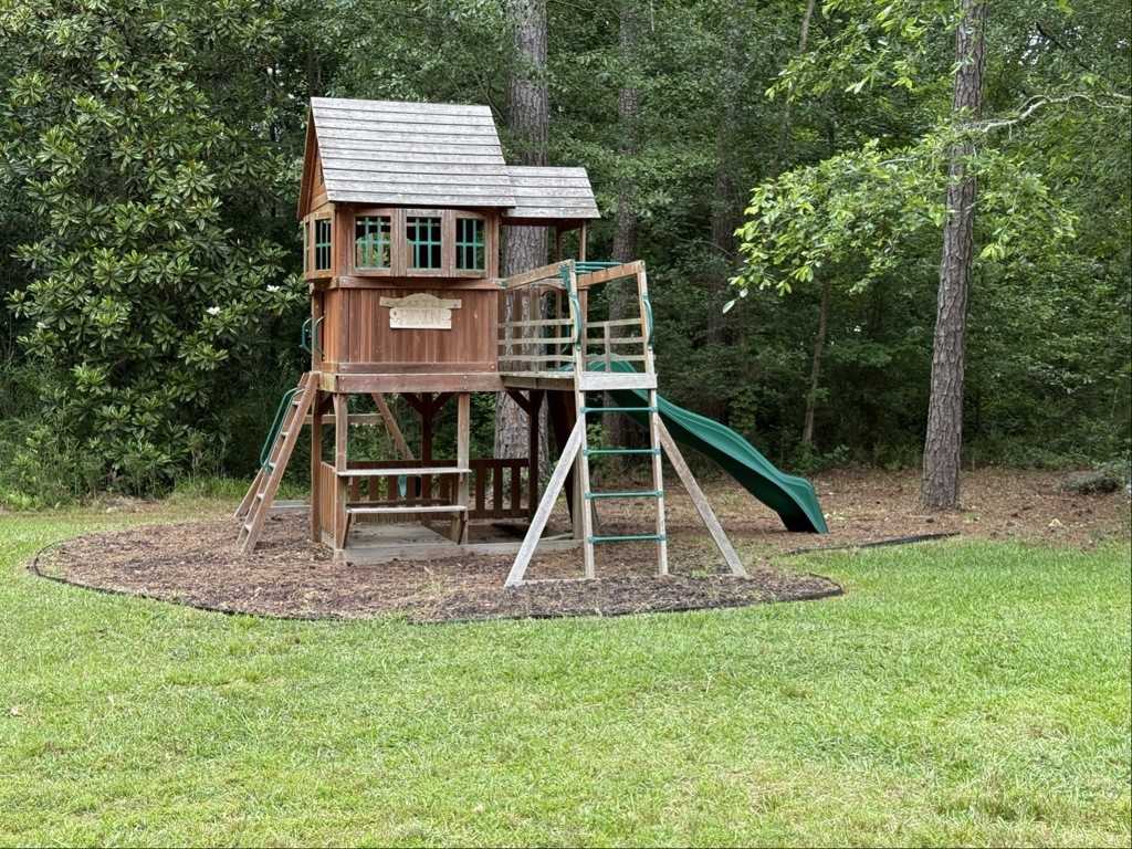 8260 Deerfoot Dr - Photo 5 of 7