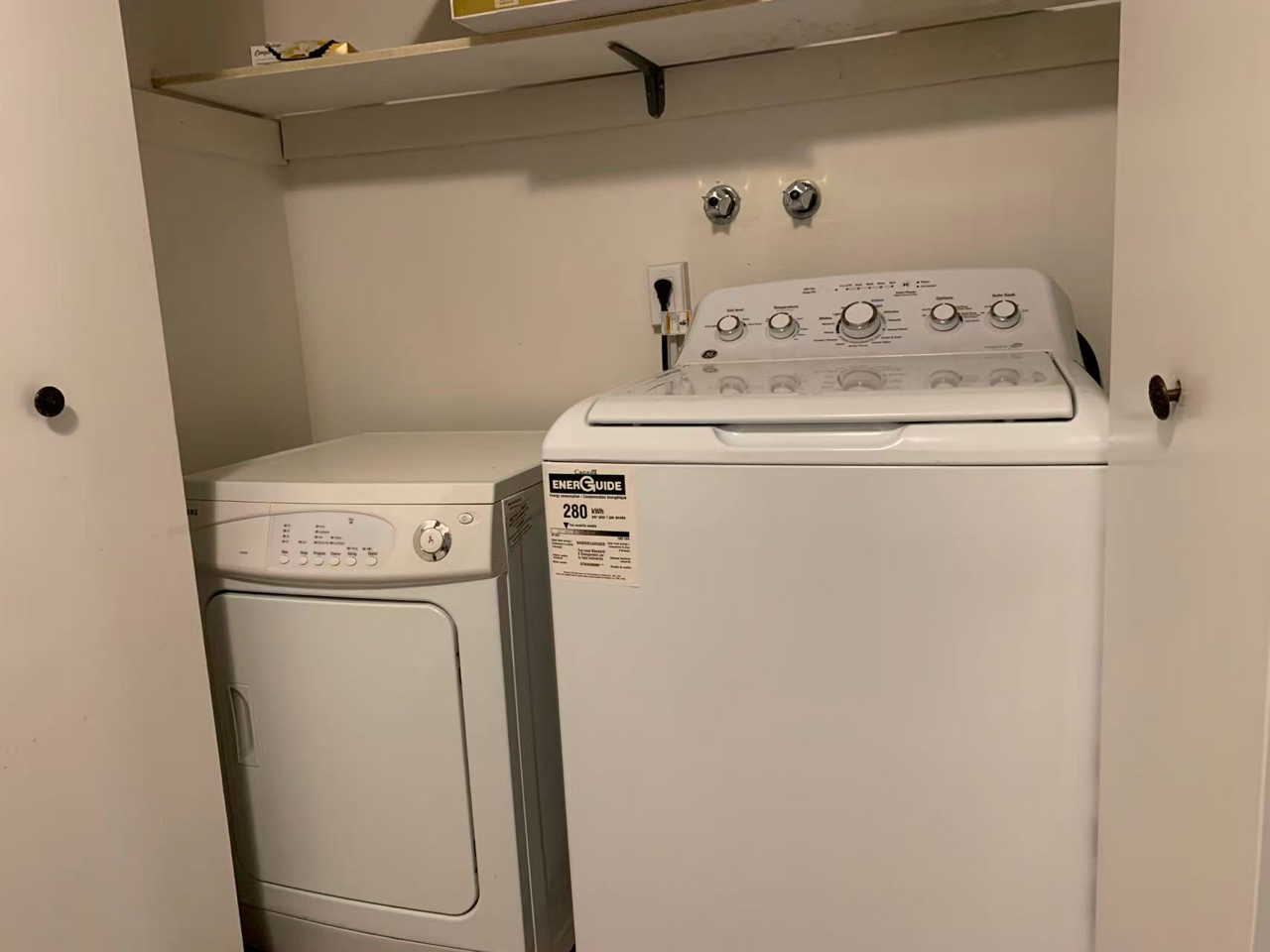 8495 Selkirk Street - Photo 2 of 11