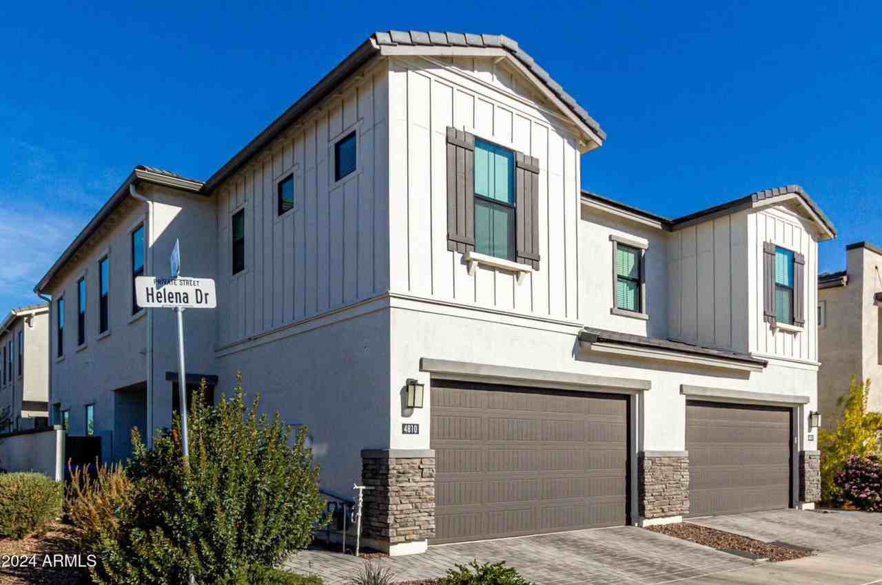 4810 E Helena Dr - Photo 2 of 50