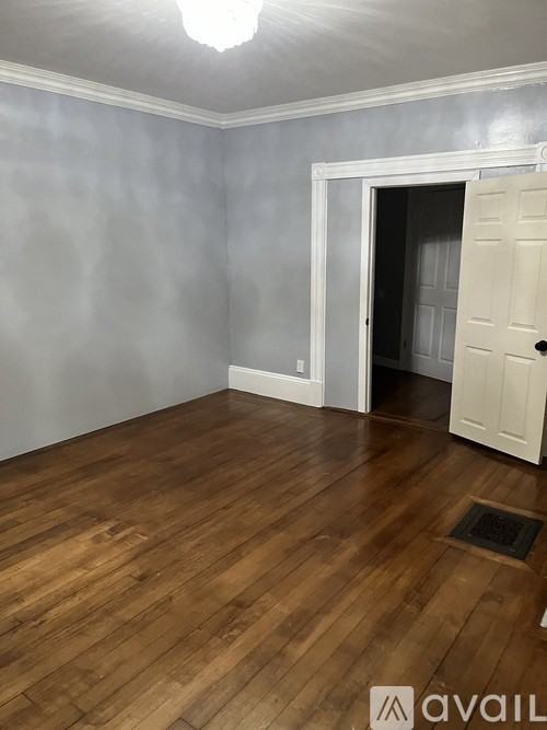 16 Abbott Pl #NA - Photo 2 of 10