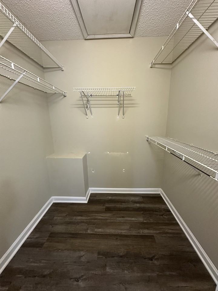 4421 Canadian Ct #NA - Photo 5 of 11