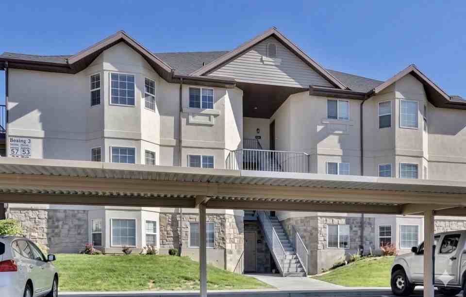 1145 W 1335 S #B - Photo 7 of 14