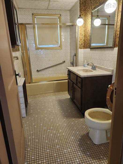 125 Ingleside Ave #2ndFL - Photo 4 of 20
