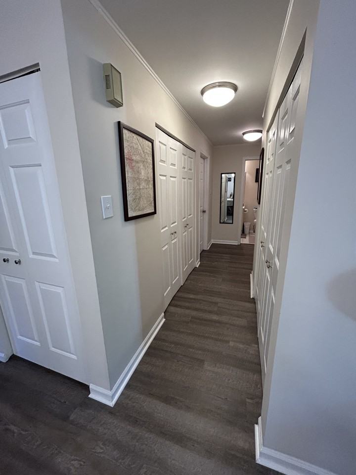 758 Bradford Ter - Photo 5 of 13