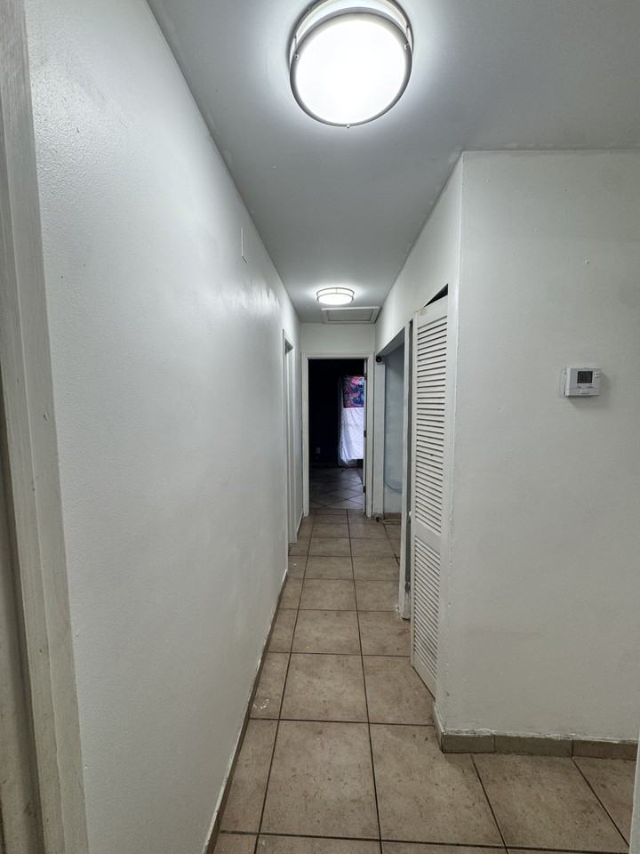 10379 Sw 209th Ln - Photo 7 of 17