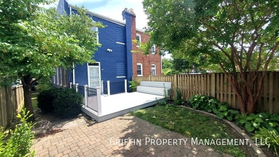 6302 7th St Nw #1 - Photo 3 of 13