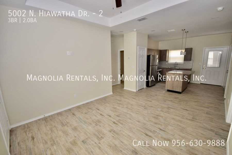 5002 N Hiawatha Dr #2 - Photo 3 of 12