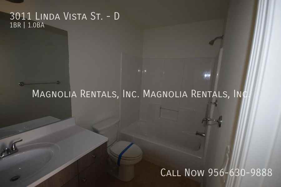 3011 Linda Vista St #D - Photo 7 of 7