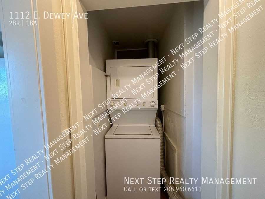 1112 E Dewey Ave - Photo 6 of 15