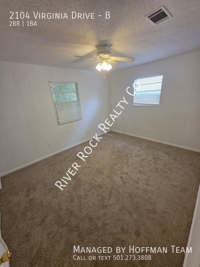 2104 Virginia Dr #B - Photo 3 of 7