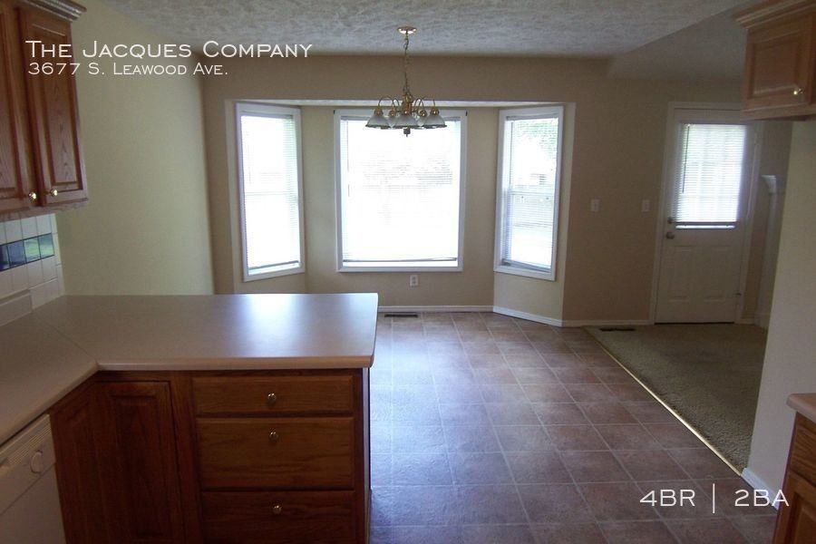 3677 S Leawood Ave - Photo 2 of 15