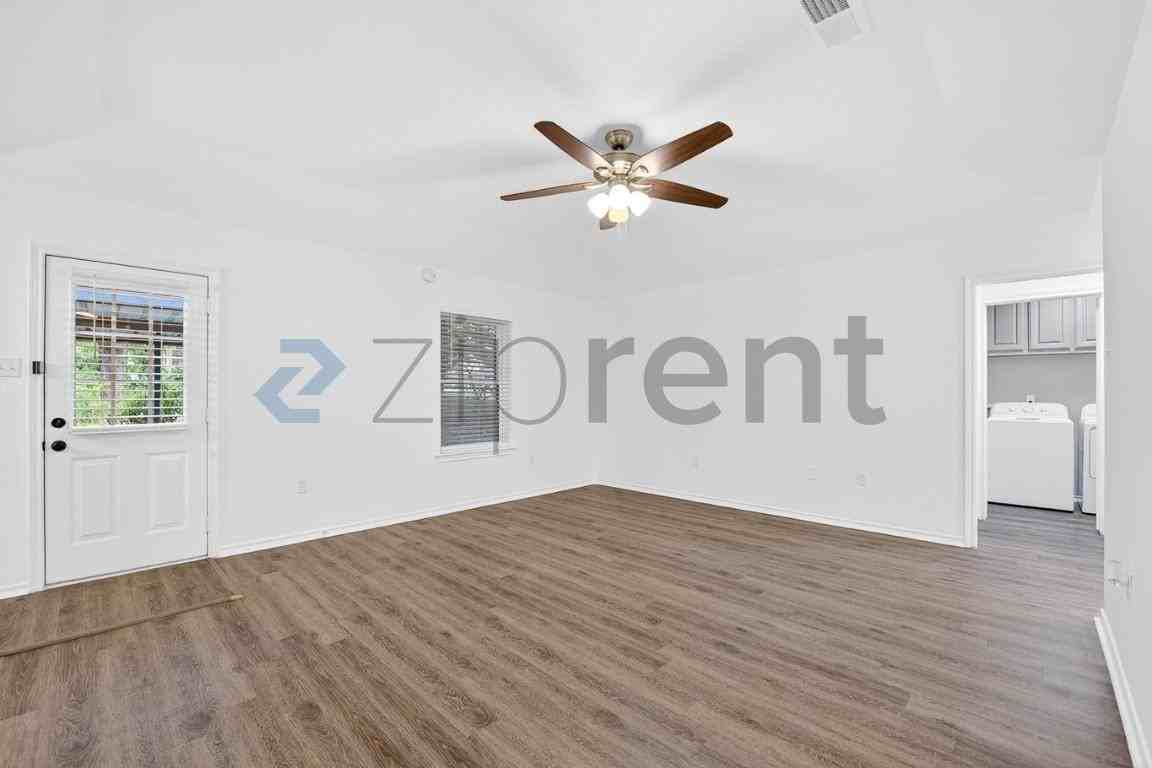 217 N Spring Branch Trl - Photo 7 of 28