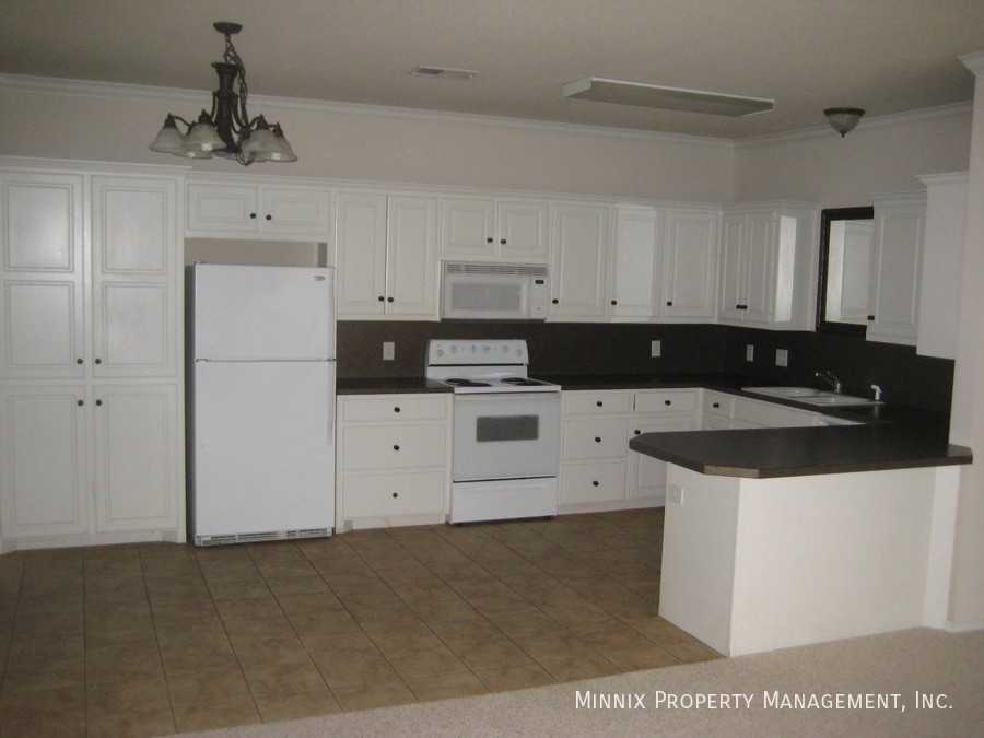 5705 Fordham St #B - Photo 6 of 18