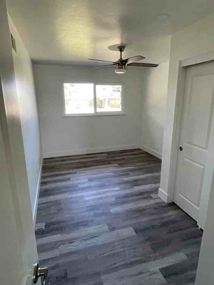 4629 Royal Oak Rd #NA - Photo 6 of 11