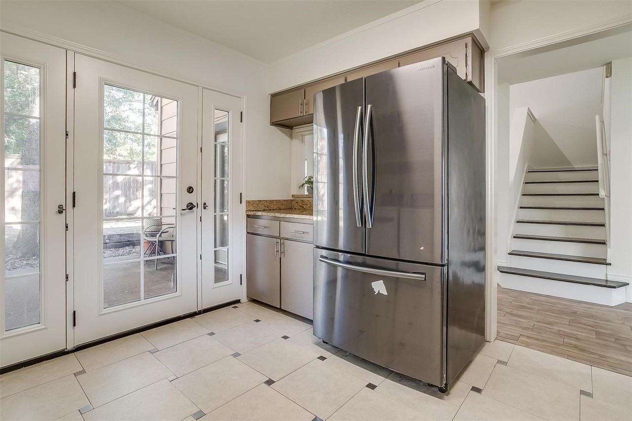 115 Brentwood Ct #115C - Photo 5 of 14