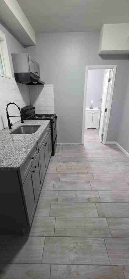 3629 W Garrison Ave #1 - Photo 2 of 10