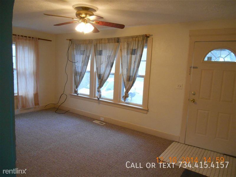 3166 Platt Rd - Photo 4 of 32