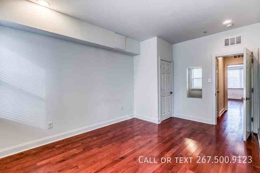 1456 E Columbia Ave - Photo 6 of 39