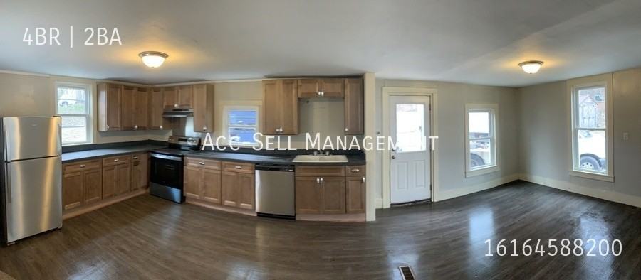 705 W Grove St - Photo 5 of 14