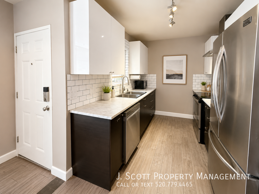 102 W Maryland Ave #C1 - Photo 5 of 16