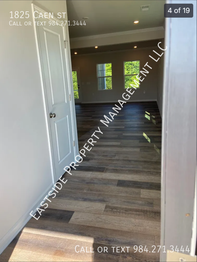 1825 Caen St - Photo 2 of 15