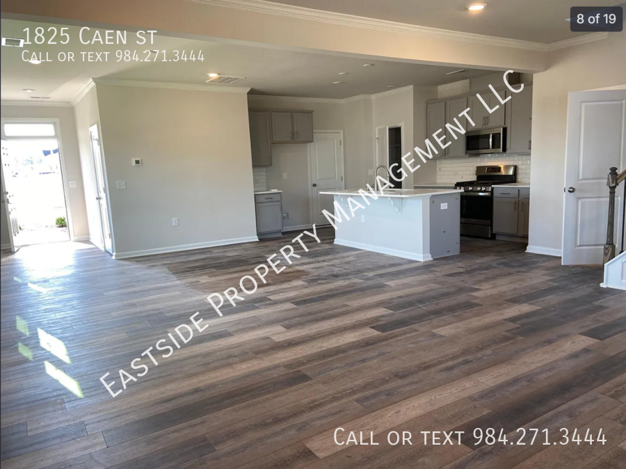 1825 Caen St - Photo 6 of 15