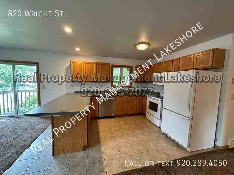 820 Wright St - Photo 6 of 23