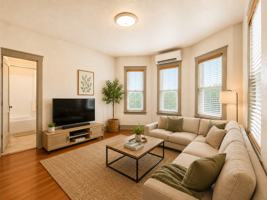 featured image of 1000 Carteret Ave #4