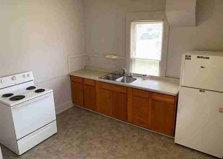 620 1/2 W Cottonwood St #620-5 - Photo 5 of 6