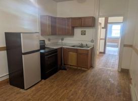 featured image of 120 Brown St #5