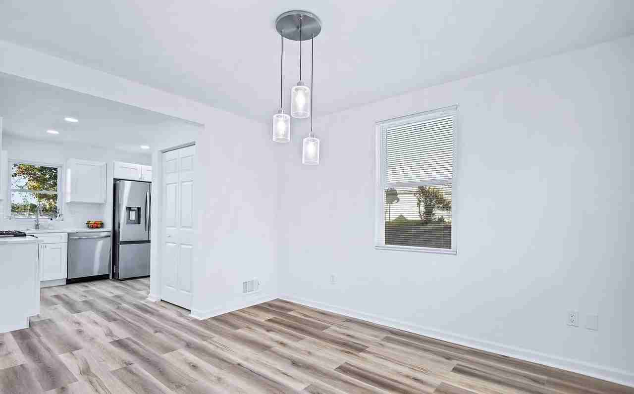 5606 Elberton Pl, Unit Upstairs - Photo 4 of 10