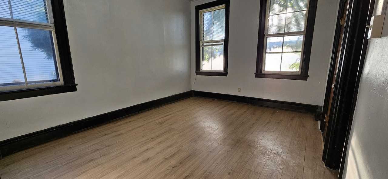 724 3rd Avenue, Unit 1st Floor - Photo 3 of 11