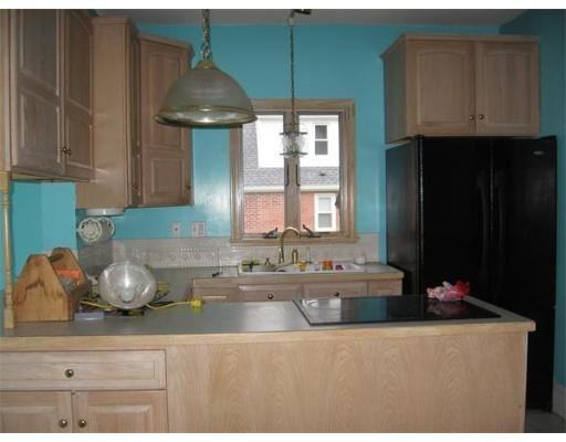 48 Pleasant St #48 - Photo 3 of 10