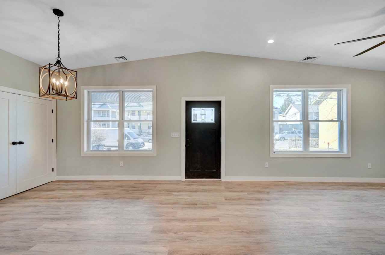 119 Prospect Avenue, Unit 2 - Photo 4 of 13