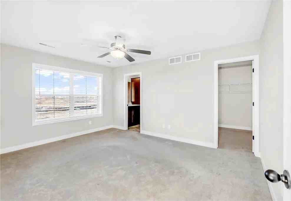 7023 181st Street West - Photo 7 of 12