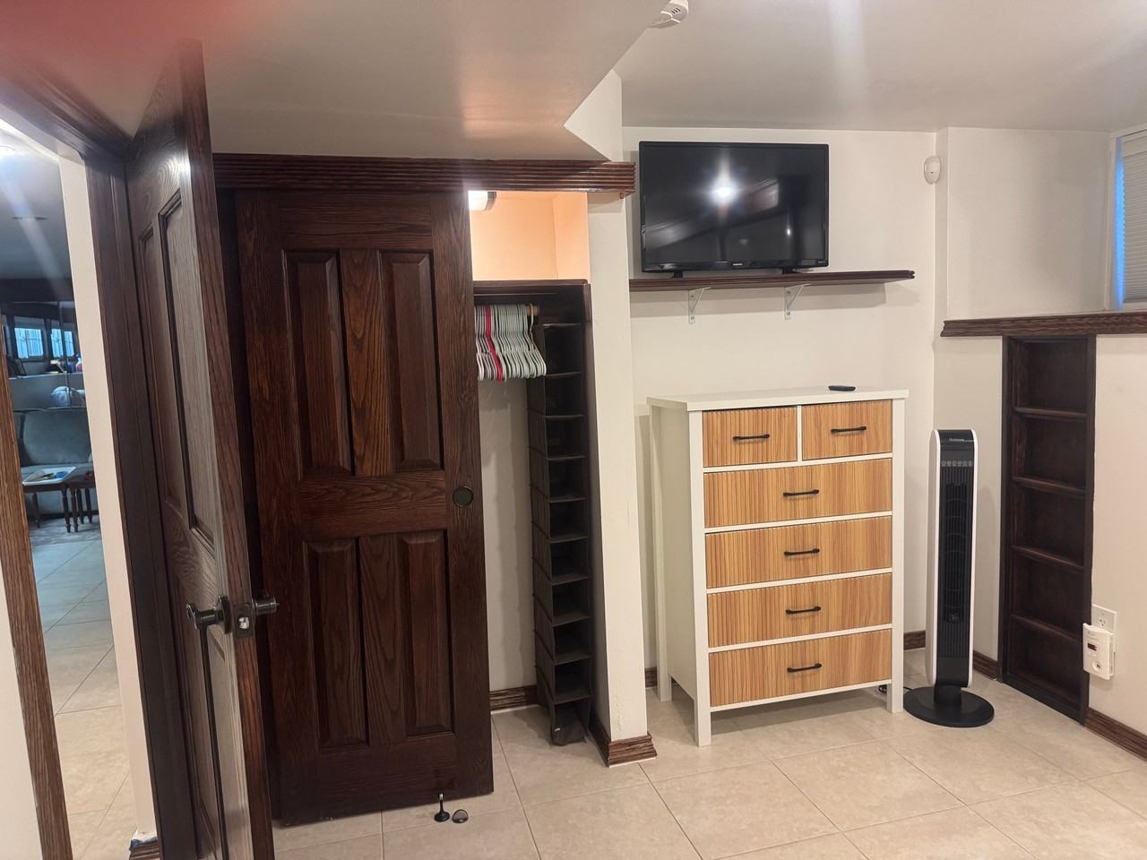 585 Crescent Ave - Photo 3 of 20