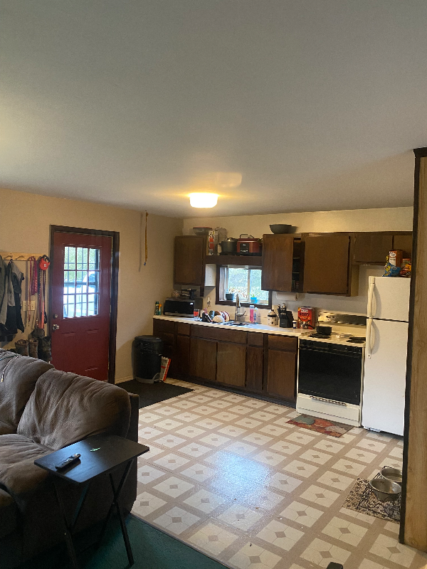8590 Legion Ln - Photo 2 of 5